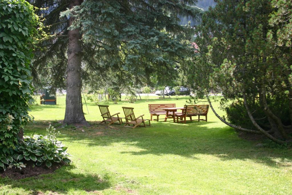 Ferienwohnungen Familie Wetzlinger Bad Kleinkirchheim Exterior foto