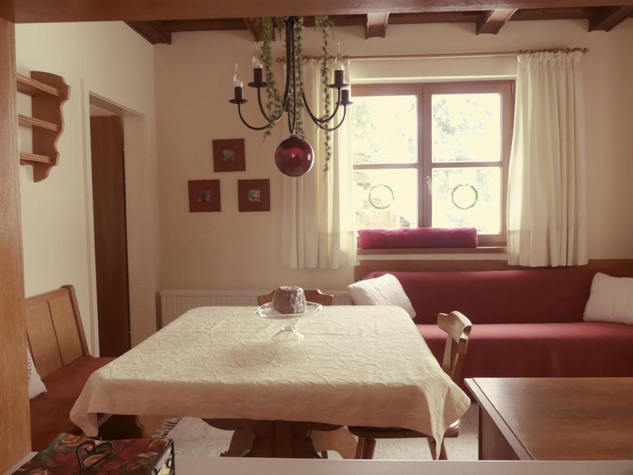 Ferienwohnungen Familie Wetzlinger Bad Kleinkirchheim Exterior foto